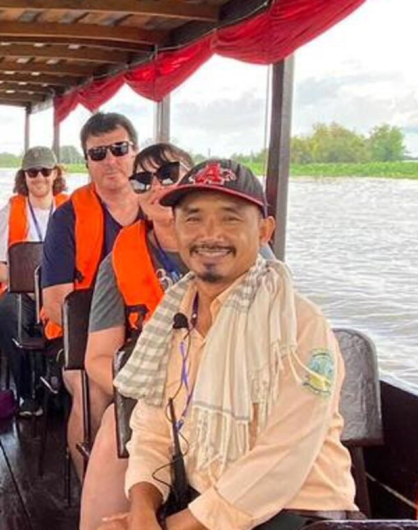 Sokdat, Tours with Sony guide